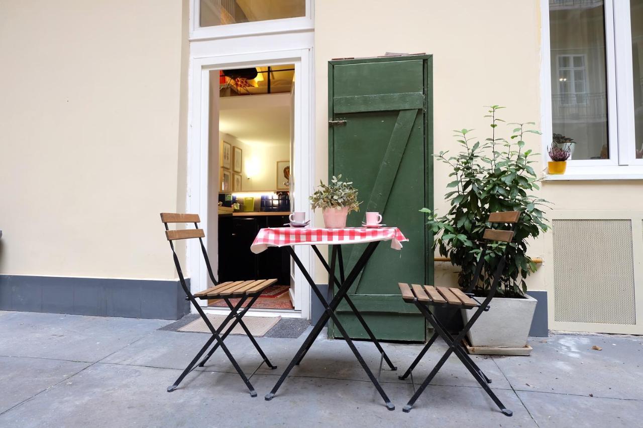 Art & Design Studios Budapest Exteriör bild